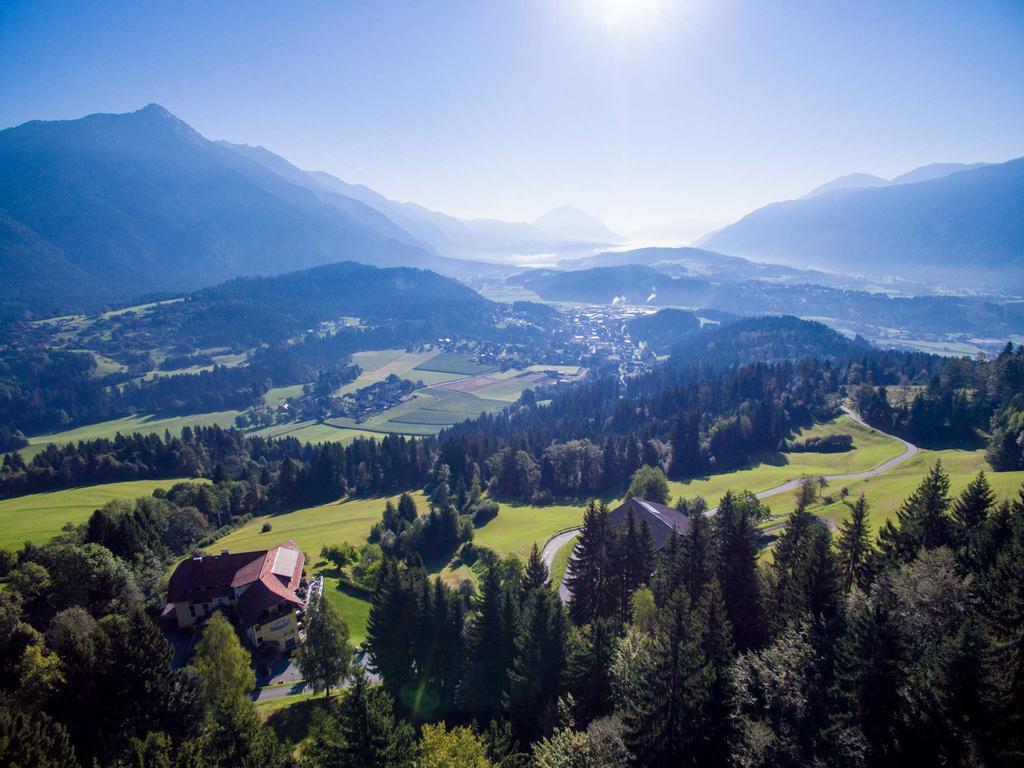 Panoramahotel Hauserhof Hermagor Buitenkant foto